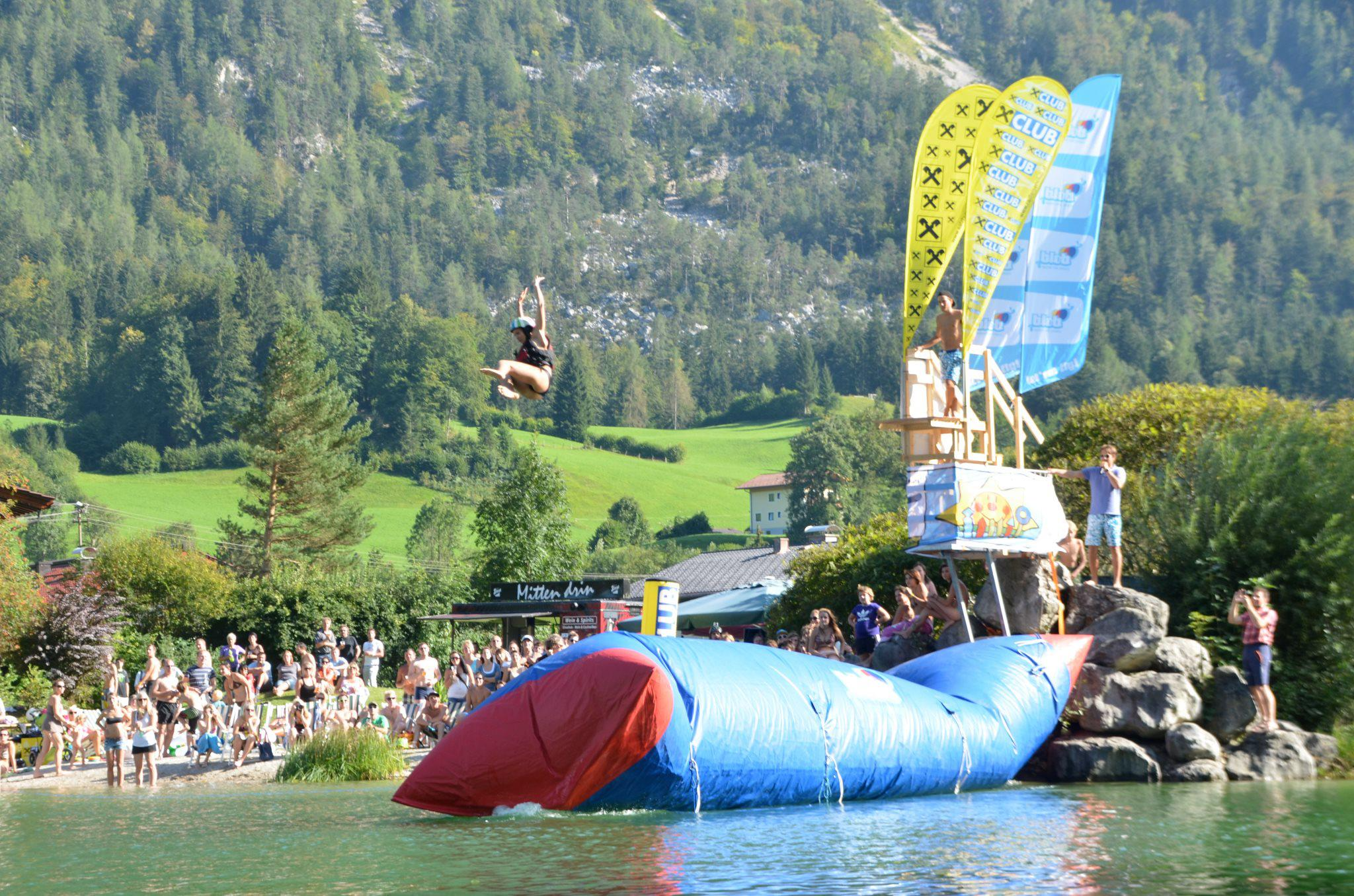 People having fun with the WaterBlob® Weekender Blob®