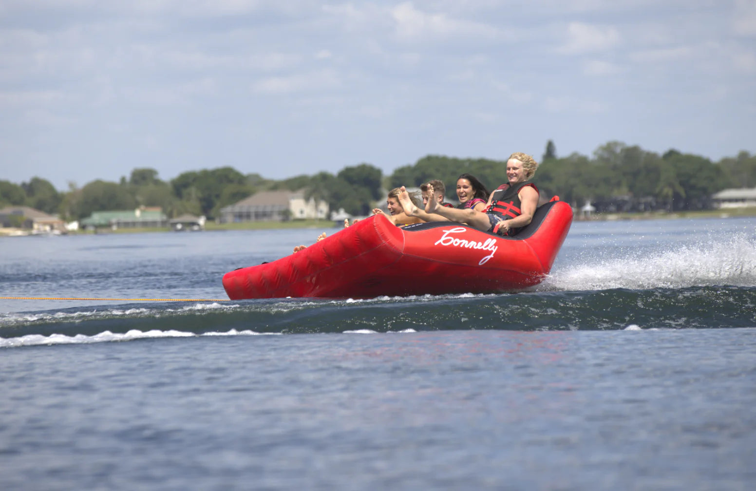 Connelly Big Easy 4-Person Soft Top Towable Tube