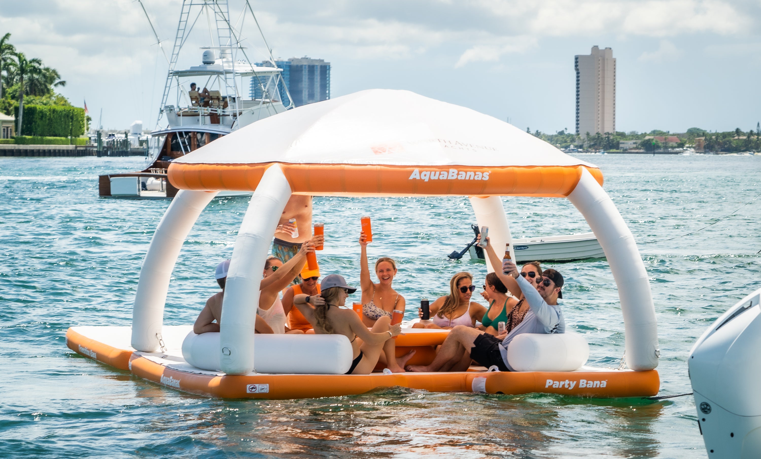 AquaBanas Malibu Package