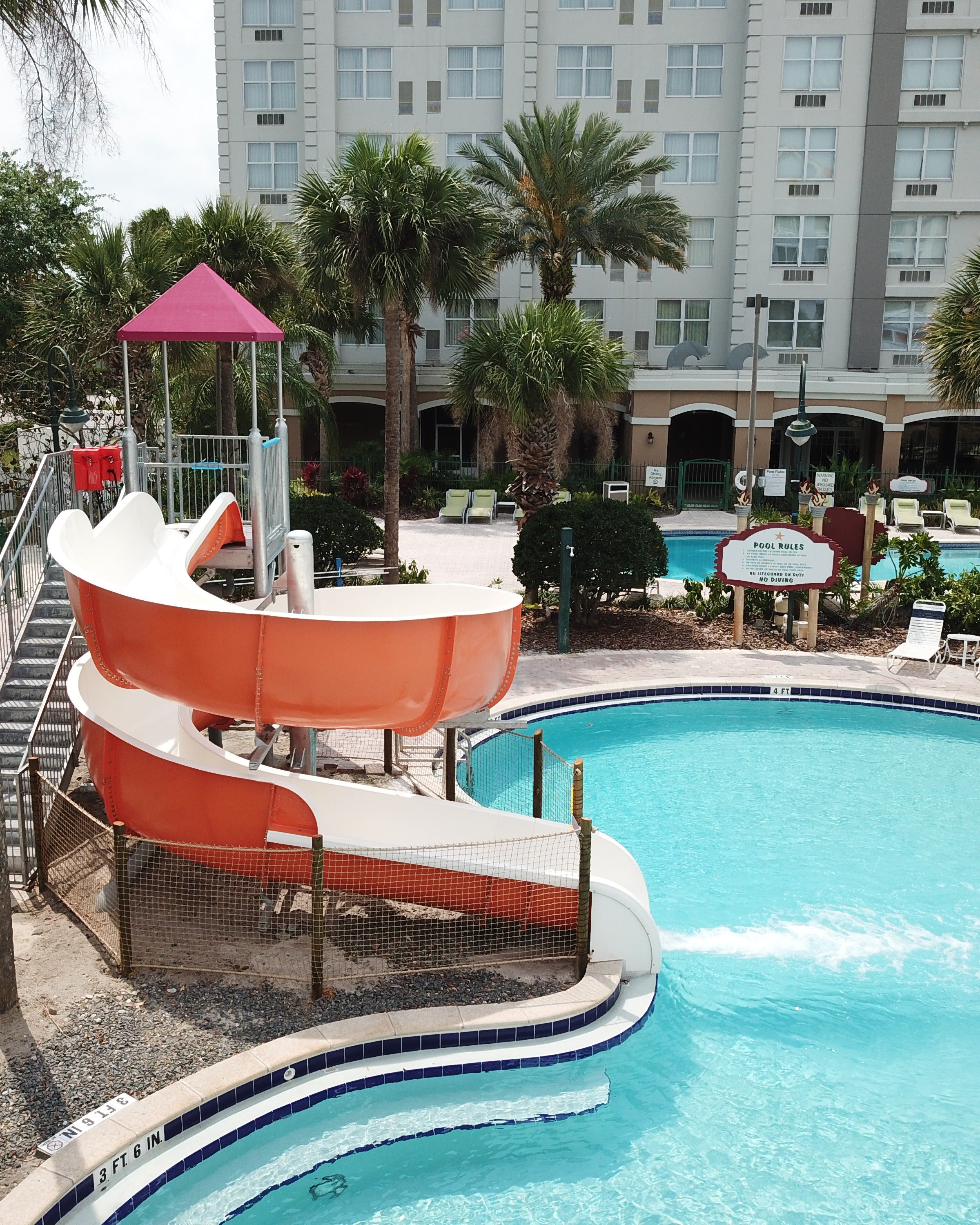 Spectrum Aquatics SlideWorx Single 450 Open Flume, 9'4