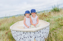 Load image into Gallery viewer, Puffin 860 Rowboat 8'6"