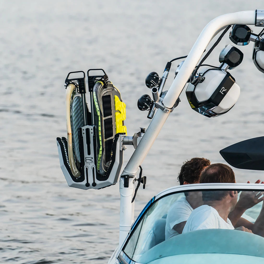 Roswell Triton II Strapless Board Rack