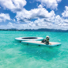 Load image into Gallery viewer, Platform - Solstice Watersports Inflatable 10' X 10' X 8"  Circular Mesh Dock 38100