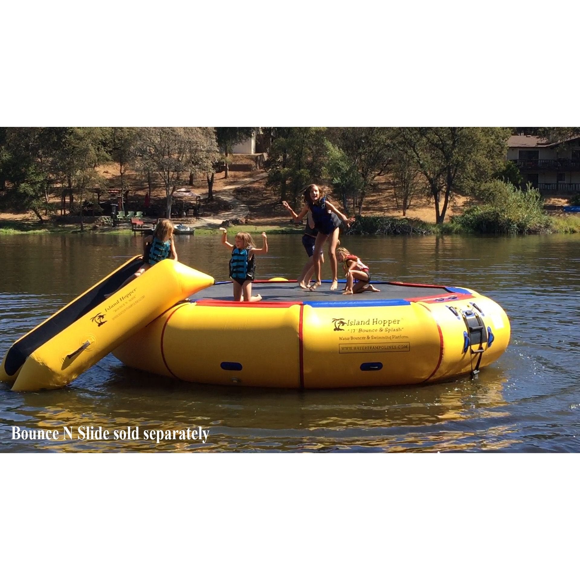 Water Bouncer - Island Hopper 17′ Bounce-N-Splash Padded Water Bouncer  17BNS