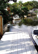 Load image into Gallery viewer, Connect-A-Dock Straight Shape High-Profile Docks with boat at the side