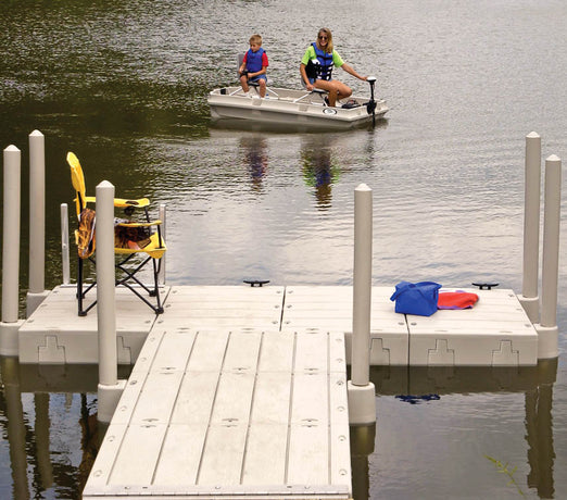 Connect-A-Dock T Shape Low-Profile Docks - 1000 Series installed in a lake