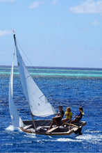 Load image into Gallery viewer, Gig Harbor Lobster 15' Rowing Boat