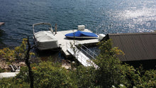 Load image into Gallery viewer, Connect-A-Dock F Shape Low-Profile Docks with boats at the side