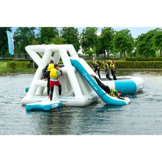 Yachtbeach Professional Aquapark Pirates Rock