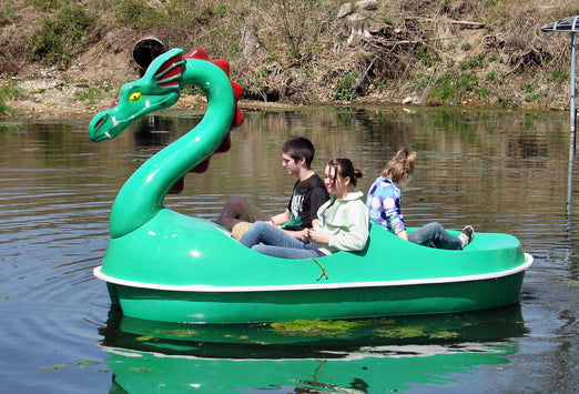 Adventure Glass Classic 4 Person Paddle Boat