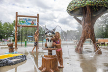 Load image into Gallery viewer, Rain Drop Products Trunk Slide Water Feature