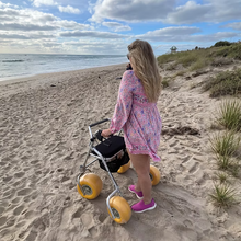 Load image into Gallery viewer, AccessRec Accesswalk Rollator Walker