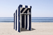 Load image into Gallery viewer, Waterloo Tent And Tarp Changing Station