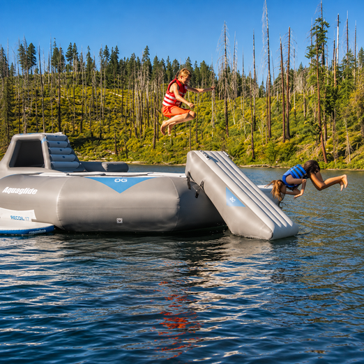 Aquaglide Lakefront Recoil 17' Trampoline Aquapark