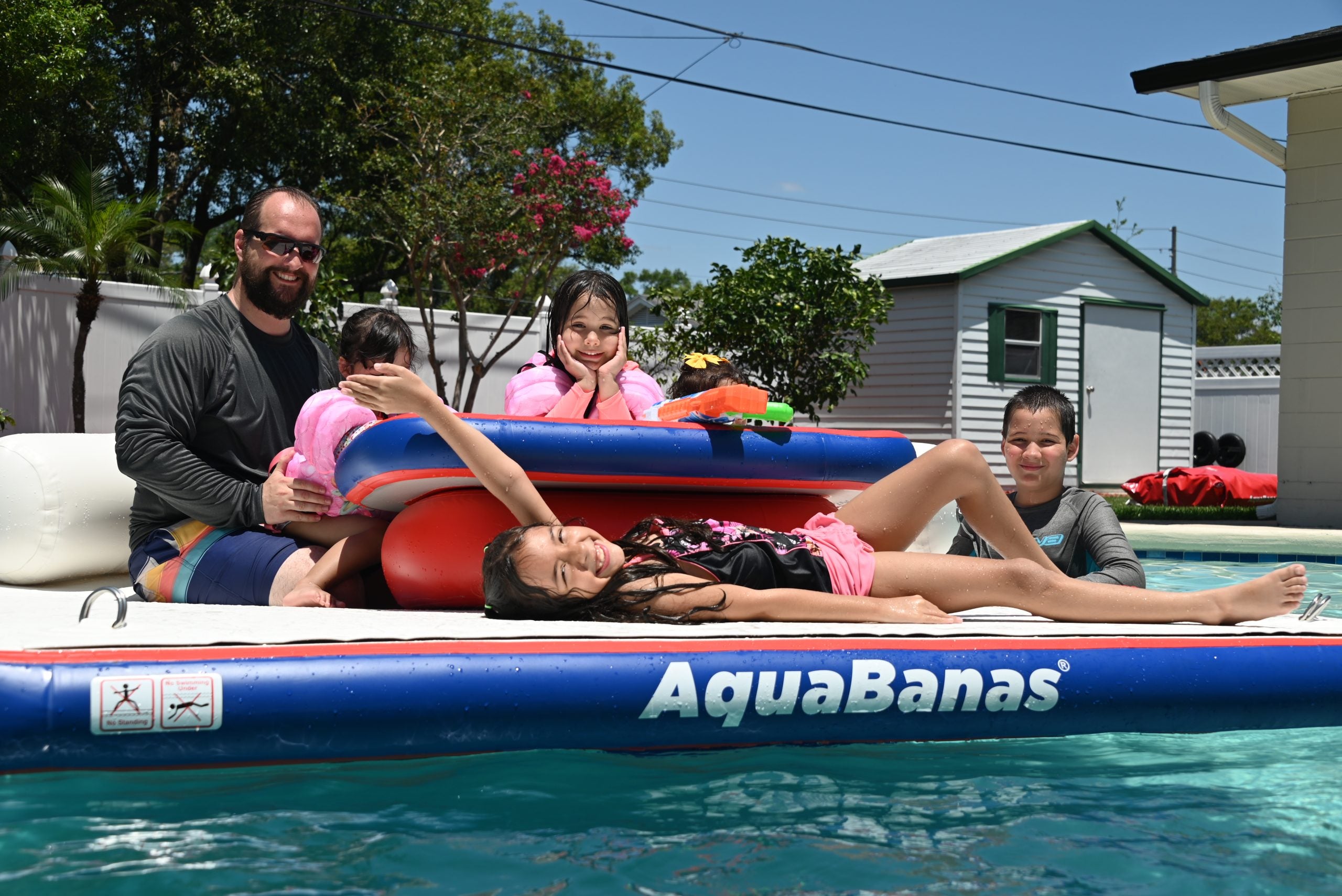 AquaBanas Shindig Bana