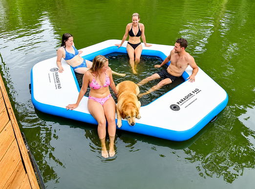 Paradise Pad Triangle Splash Island 8'x9'x6"