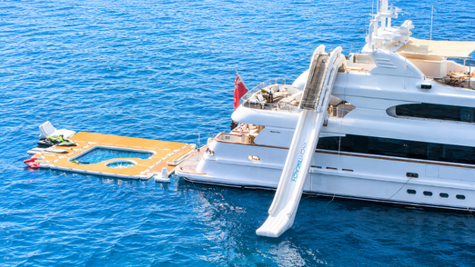 Yachtbeach Magic Yacht Slide 15'1" to 17'9"