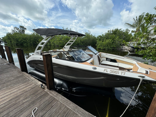 Air-Dock Inflatable Boat Lift - Floating Lift For WakeSurfer Boats