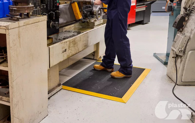 Plastex Vynagrip Plus Marine Mat on engine room floor