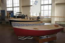 Load image into Gallery viewer, Puffin 1060 - Sailing