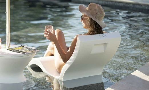 Ledge Signature Lowback Poolside Chair