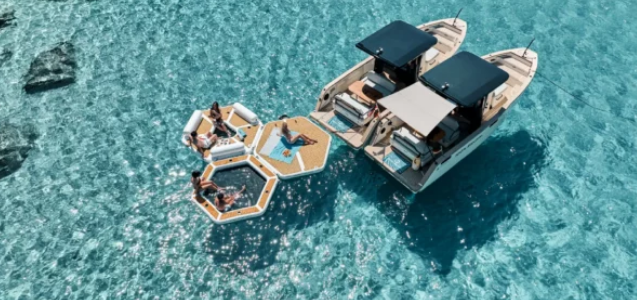 Yachtbeach Relax Zone 2.50 Hex Platform 8'2"x9'5"