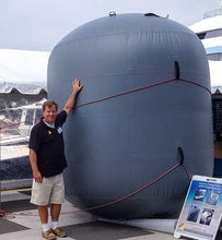 Load image into Gallery viewer, Aeré 8' X 10' Diameter Inflatable Boat Fenders