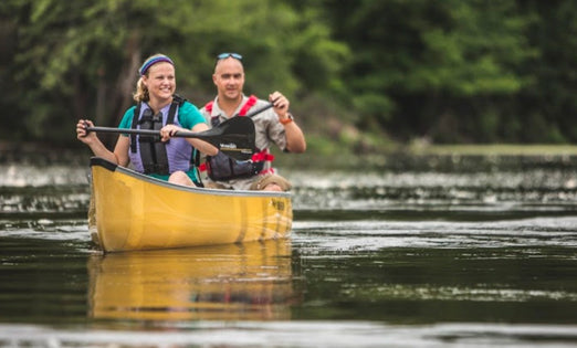 Wenonah Champlain 18' Flex-Core Touring Canoe 61 Lbs.
