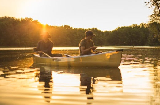Wenonah Champlain 18' Flex-Core Touring Canoe 61 Lbs.