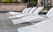 Load image into Gallery viewer, Ledge Signature Chaise In-Pool Lounger