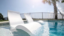 Load image into Gallery viewer, Ledge Signature Lowback Poolside Chairs And Table Set