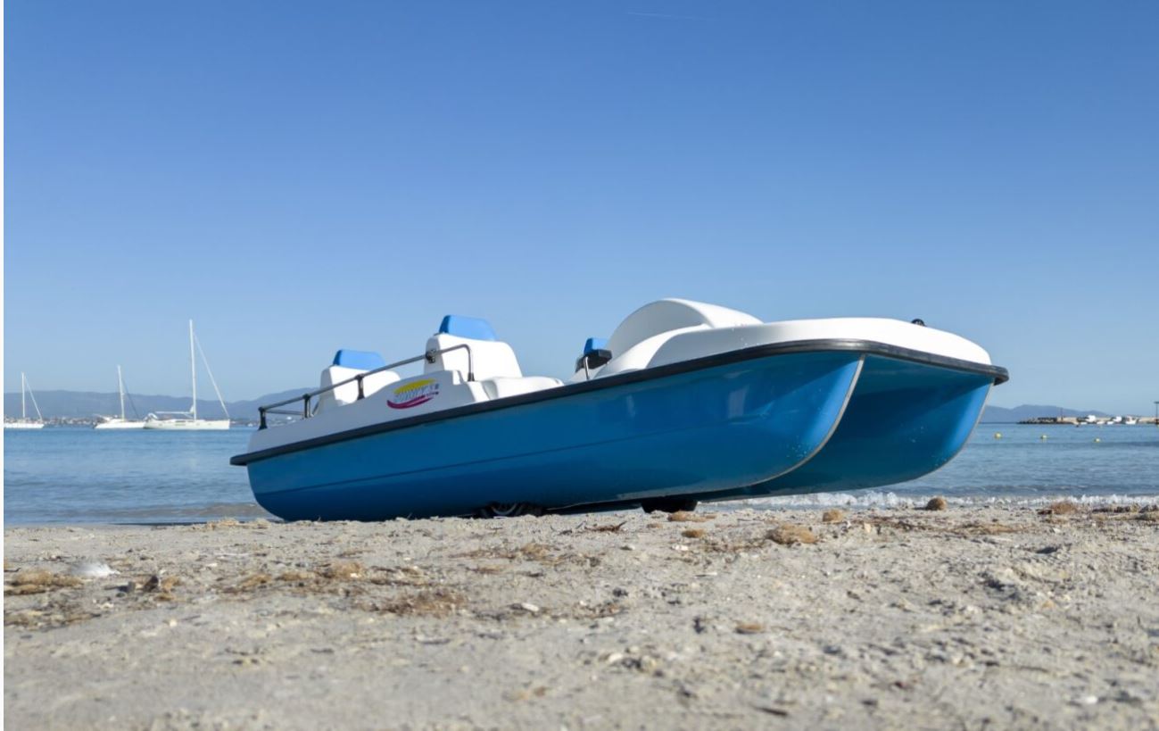 fishing pedal boat Martini Nautica Sunny Time Special 5 Person Pedal Boat – Light As Air Boats