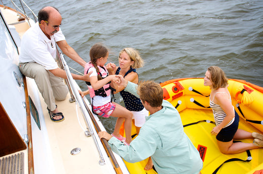 people ready to board the Switlik OPR Offshore Passage Raft