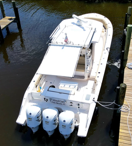 BocaShade Express Boat Shade white installed on the boat