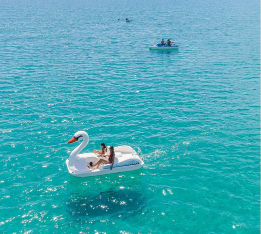 Martini Nautica Swan Pedal Boat