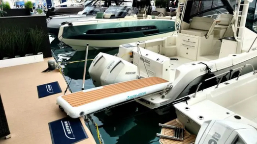 Yachtbeach Inflatable Gangway 8'2" x 1'11"