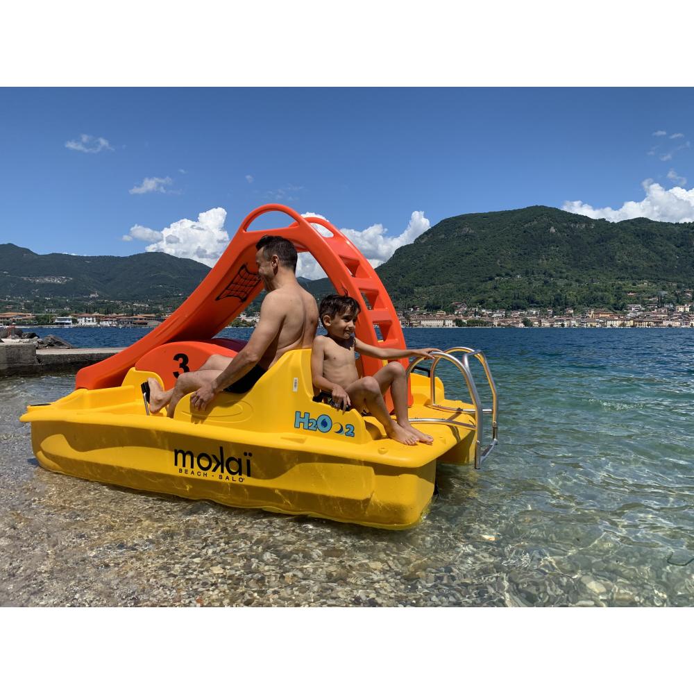 Martini Nautica Sunny H2O Smart 4 Person Pedal Boat