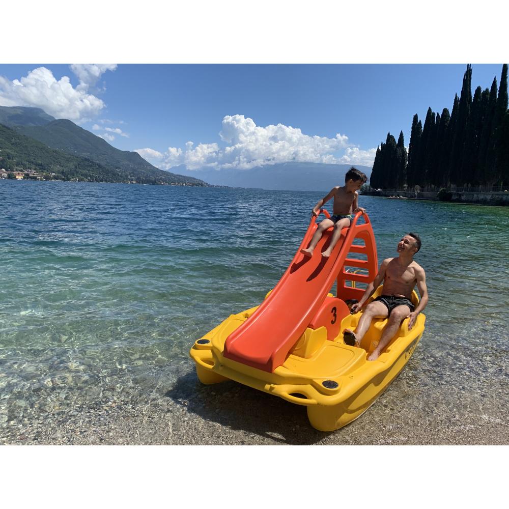 Martini Nautica Sunny H2O Smart 4 Person Pedal Boat