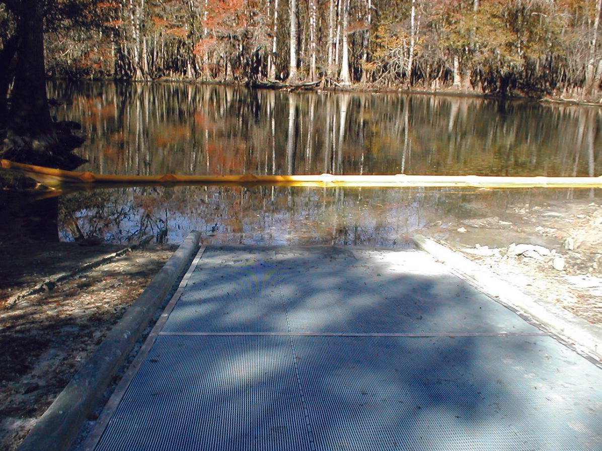 Plastex Vynagrip Marine Mat on walkway