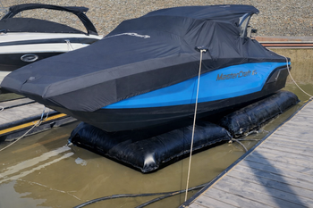 Air-Dock Inflatable Boat Lift - Floating Lift For WakeSurfer Boats