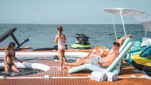 Load image into Gallery viewer, Yachtbeach Toy Dock 8.20 Dropstitch 27&#39;x6.7&#39; connected to other yachtbeach platforms