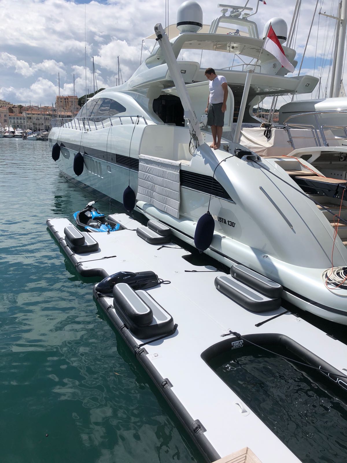 SeaRaft M-shape Deluxe Jet Ski dock- Rounded Teak Deck 1400