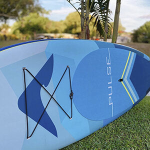 Pulse THE GEOD 2.0 11' Rectech Board on the grass