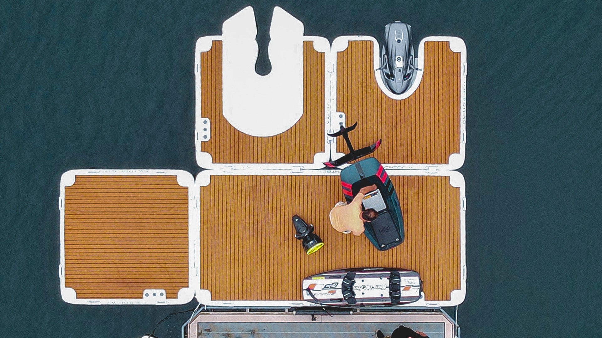 YachtBeach 2.05 Premium Teak Platform 6'7