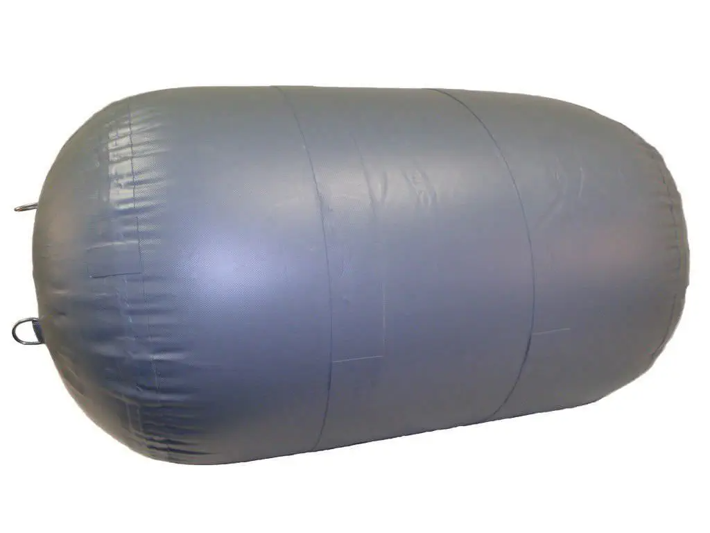 Aeré 8' X 10' Diameter Inflatable Fenders