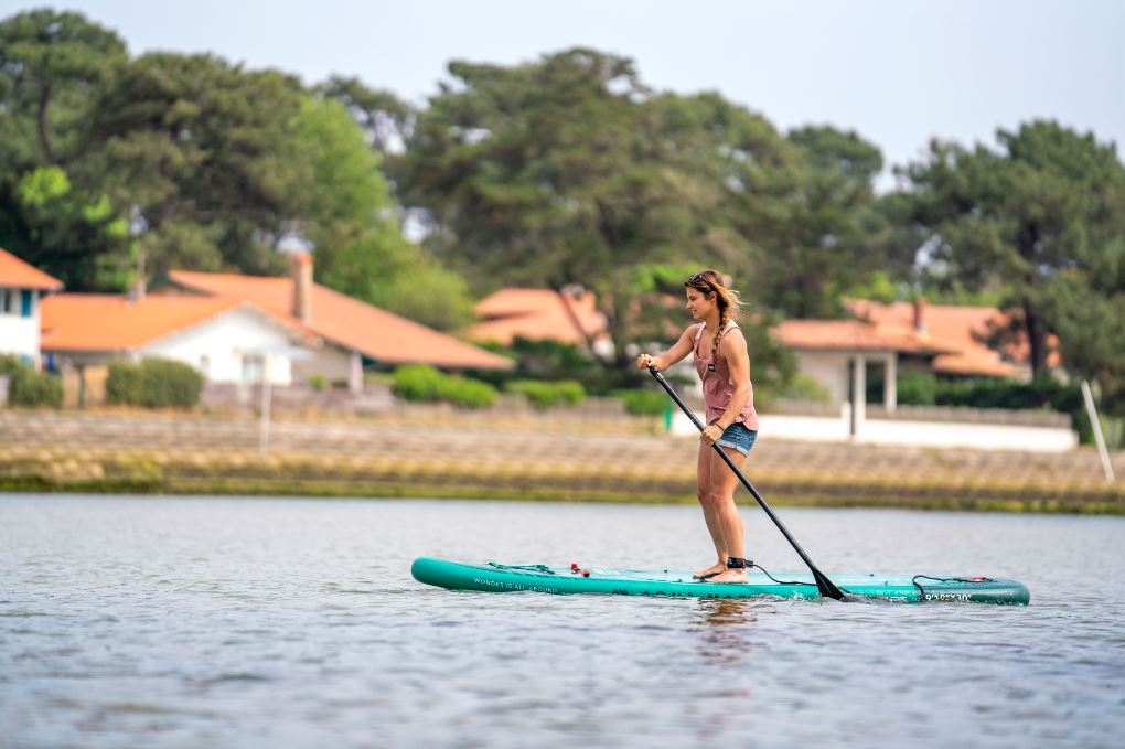 Aqua Marina 2023 Breeze 9' 10" Inflatable Paddle Board BT-23BRP