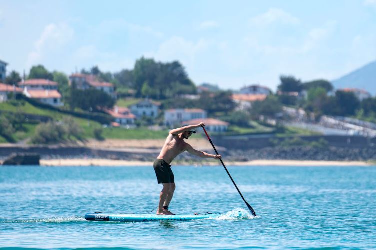 Aqua Marina 2023 Vapor 10'4" Inflatable Paddle Board iSUP BT-23VAP