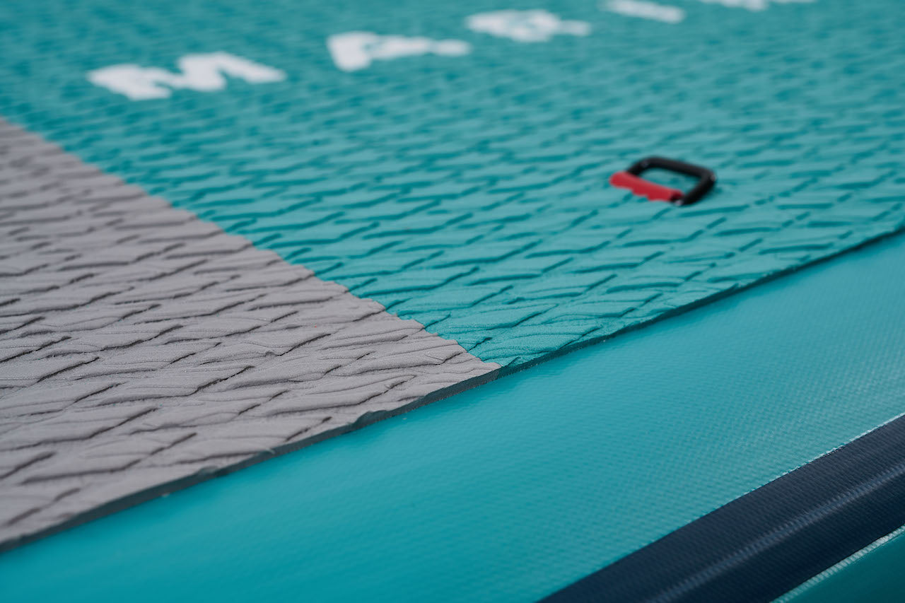 Aqua Marina 2023 Beast 10'6" Inflatable Paddle Board iSUP BT-23BEP