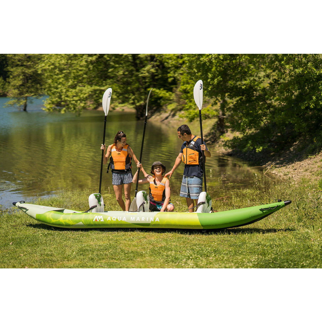 Aqua Marina Betta 15’7″ Recreational Inflatable 3 Person Kayak