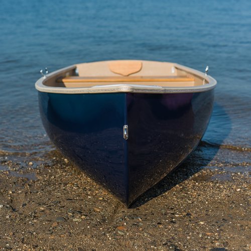 Puffin 860 - Sailing